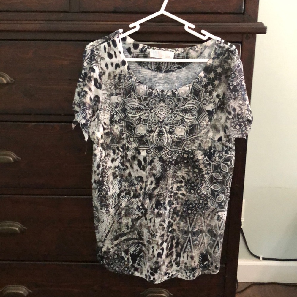 Time and Tru Women’s blouse
